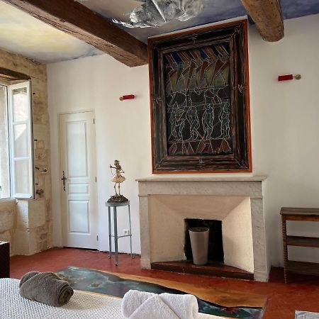 Le Regardeur Bed & Breakfast Saint-Rémy-de-Provence Екстериор снимка