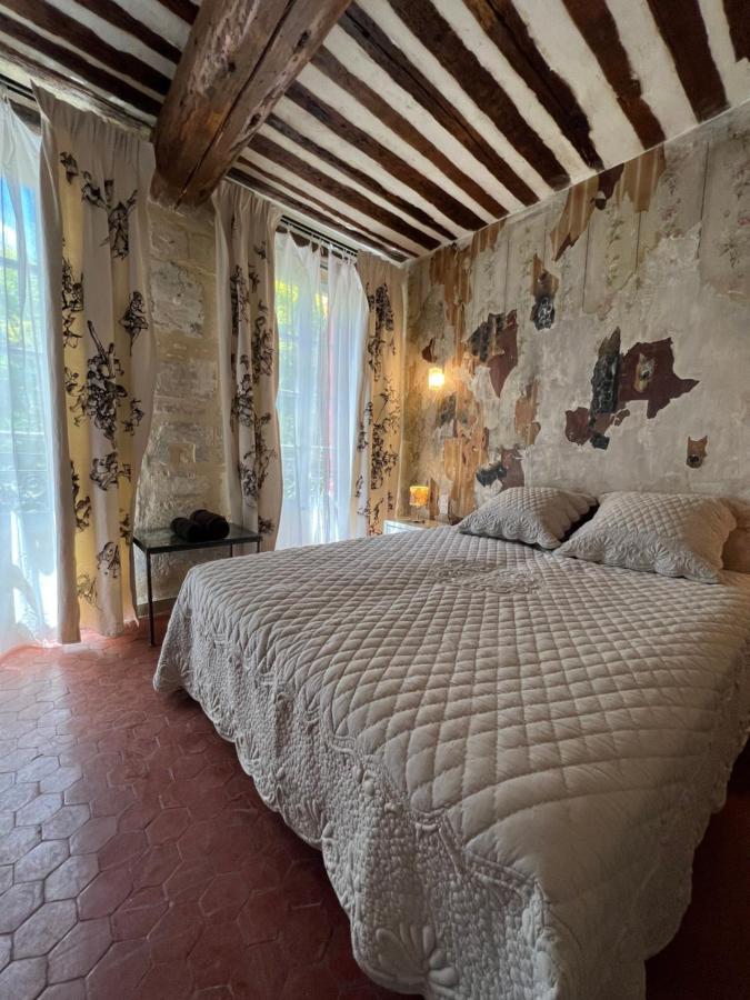 Le Regardeur Bed & Breakfast Saint-Rémy-de-Provence Екстериор снимка