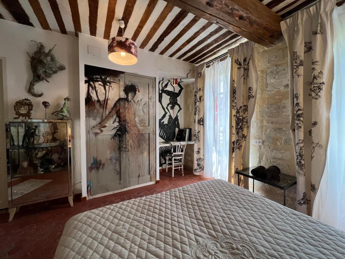 Le Regardeur Bed & Breakfast Saint-Rémy-de-Provence Екстериор снимка