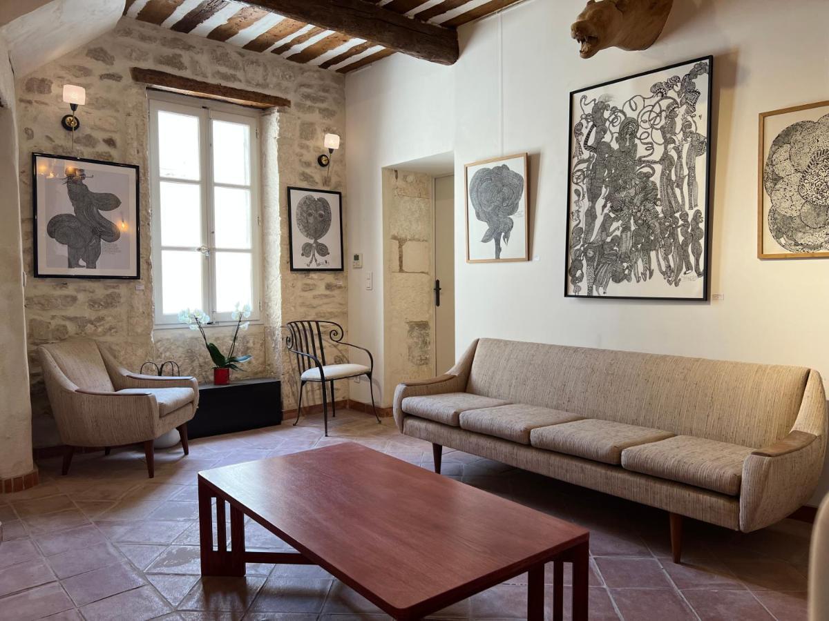 Le Regardeur Bed & Breakfast Saint-Rémy-de-Provence Екстериор снимка