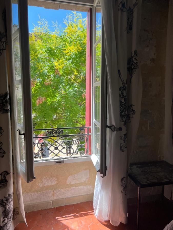 Le Regardeur Bed & Breakfast Saint-Rémy-de-Provence Екстериор снимка